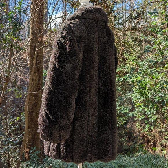 MONTEREY Faux Fur Coat Stroller Length in Plush Black Size Small - Picture 10 of 15